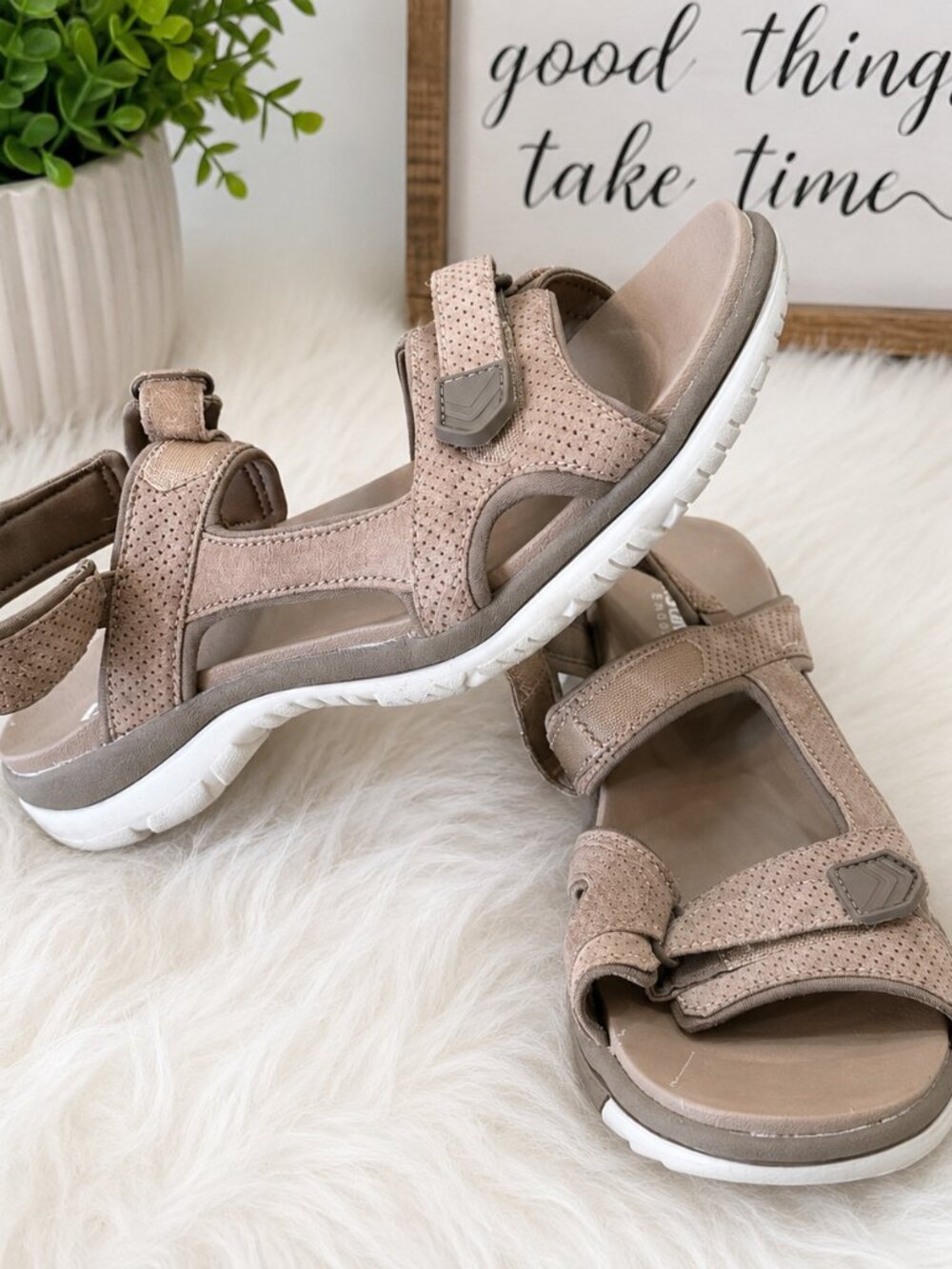 Dr. Scholl’s Women’s Sport Sandals Taupe Beige Size 9